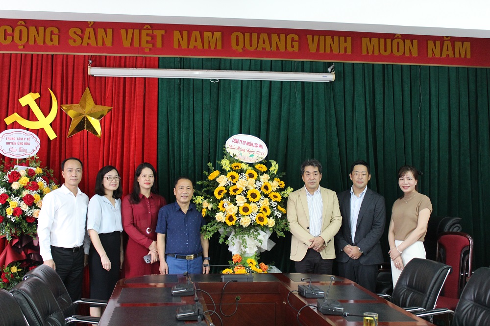 Công ty cổ phần VNJ thăm Trường Cao đẳng Y tế Hà Đông